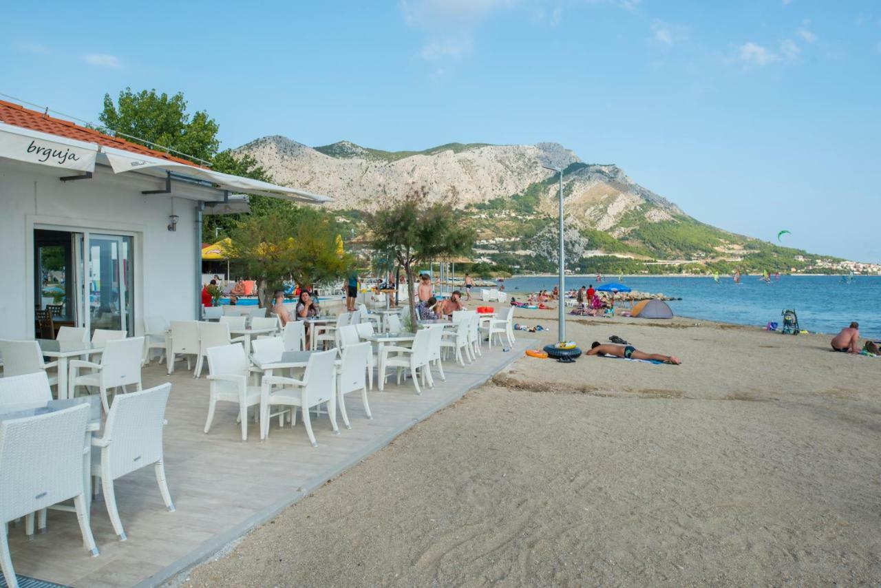 Mediteran Travel Mobile Homes Galeb Omiš Exterior foto